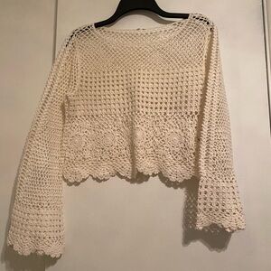 H&M Women’s Small Ivory Crochet Knit Long Sleeve Bell Shape Cuff Top